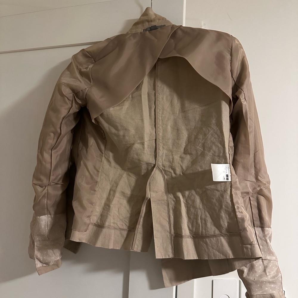 Linen Blazer - Picture 6 of 6